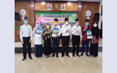 Siswi MTs Miftahunnajah Mengikuti Pembinaan KSM Tingkat Provinsi 2021
